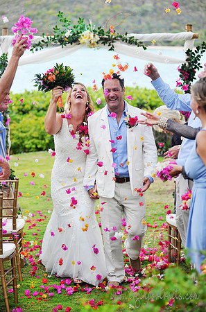 Little_dix_bay_ceremony