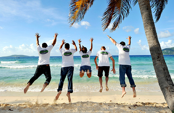 beach_family_long _bay_tortola