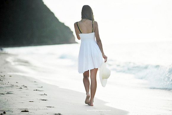 beach_girl2